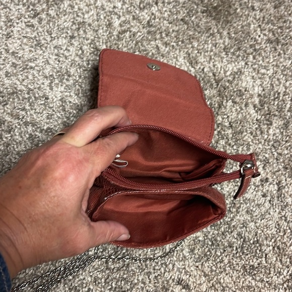 Mini Bag Bronze color and silver chain - Picture 3 of 5